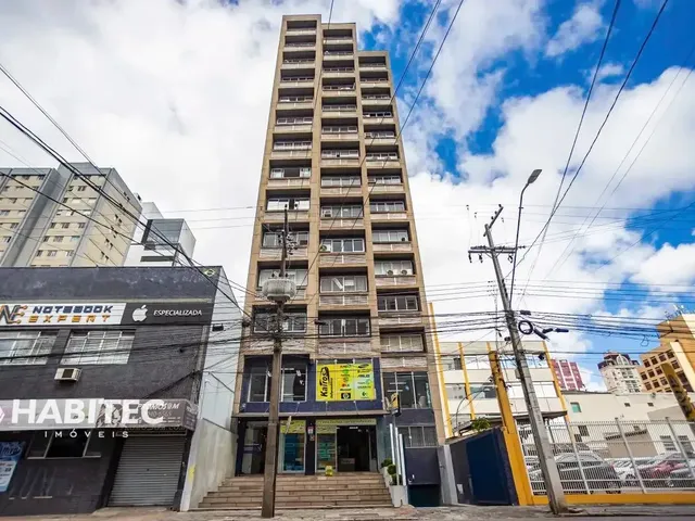 Sala à venda, no bairro Rebouças em Curitiba