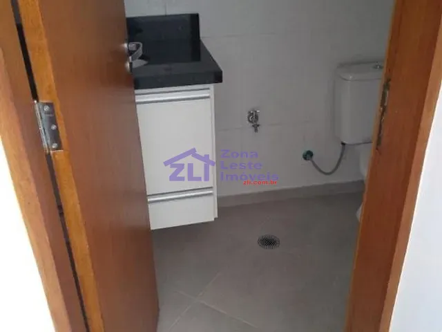 Sala com 30m², para alugar, no bairro Quarta Parada em São Paulo