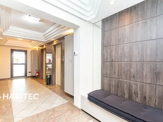 Sala à venda, no bairro Rebouças em Curitiba