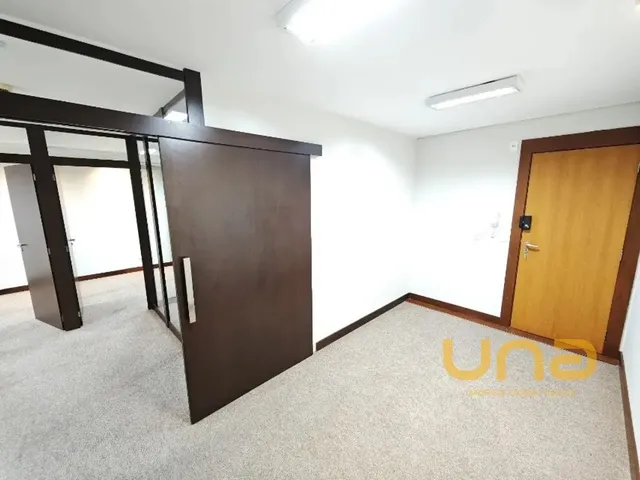 Sala para alugar, no bairro AGUA VERDE em Curitiba