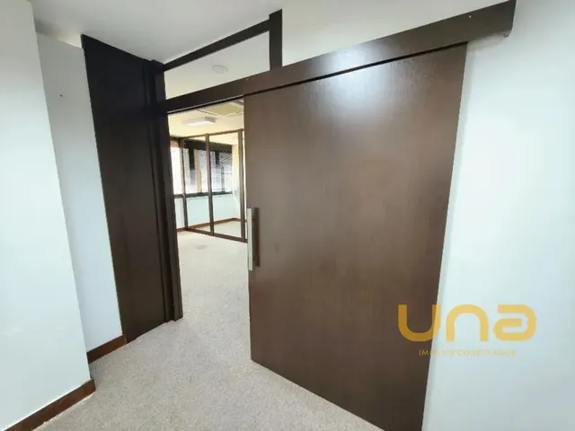 Sala para alugar, no bairro AGUA VERDE em Curitiba