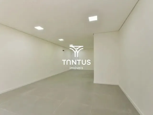Sala para alugar, no bairro Batel em Curitiba
