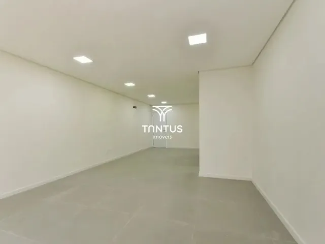 Sala para alugar, no bairro Batel em Curitiba