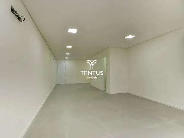 Sala para alugar, no bairro Batel em Curitiba