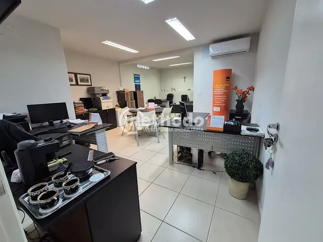 Sala com 30m², à venda, no bairro Cambuí em Campinas
