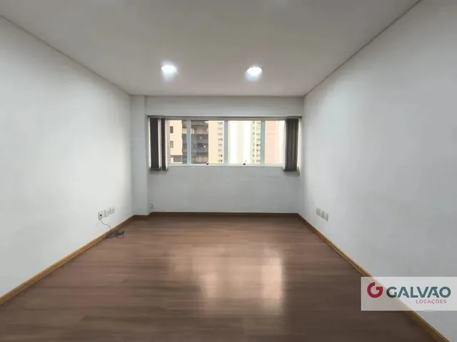 Sala para alugar, no bairro Centro em Curitiba