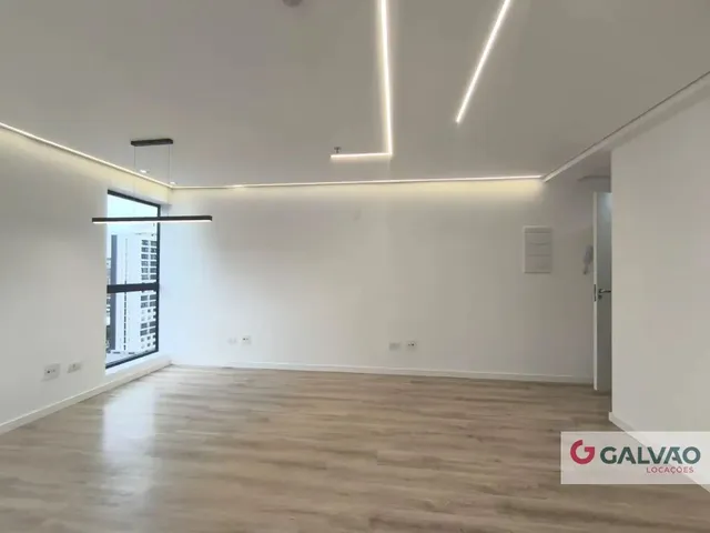 Sala para alugar, no bairro Centro em Curitiba