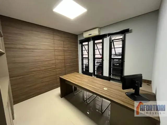 Sala para alugar, no bairro Juvevê em Curitiba