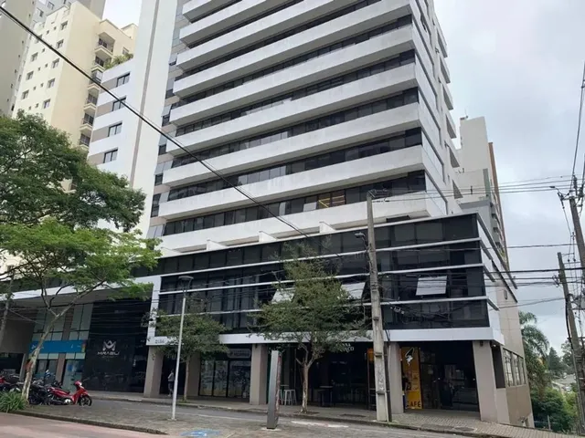 Sala à venda, no bairro Bigorrilho em Curitiba