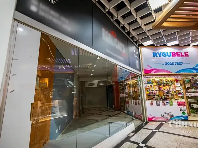 Sala à venda, no bairro Centro em Curitiba