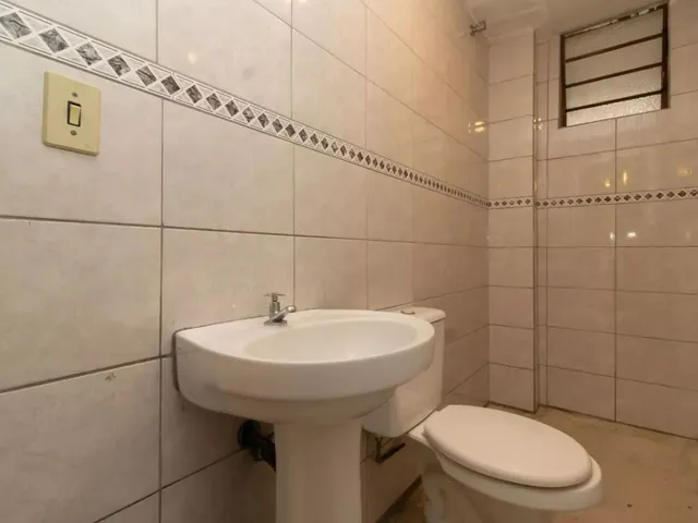 Sala para alugar, no bairro Santa Felicidade em Curitiba