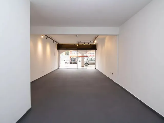 Sala para alugar, no bairro Santa Felicidade em Curitiba