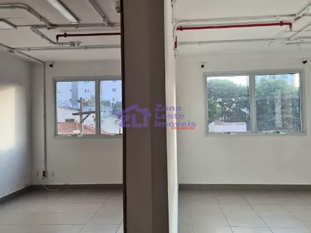 Sala com 38m², para alugar, no bairro Vila Gomes Cardim em São Paulo