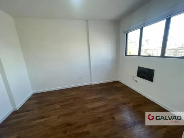 Sala para alugar, no bairro Centro em Curitiba