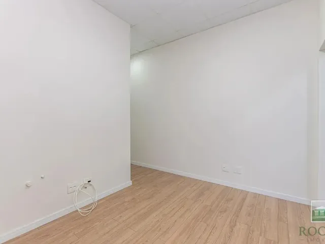 Sala para alugar, no bairro Centro em São José Dos Pinhais