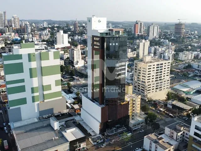 Sala com 44m², para alugar, no bairro Centro em Chapecó