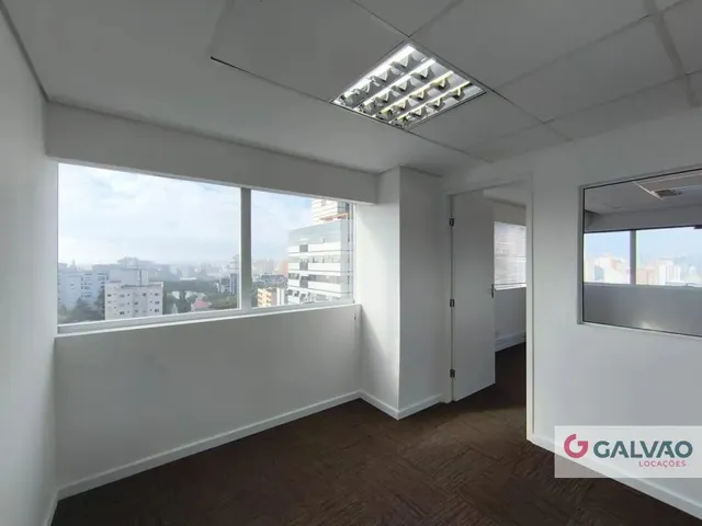 Sala para alugar, no bairro Centro Cívico em Curitiba