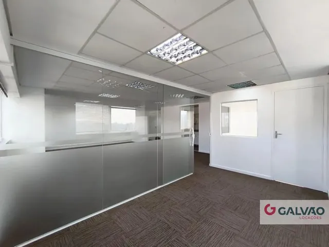 Sala para alugar, no bairro Centro Cívico em Curitiba
