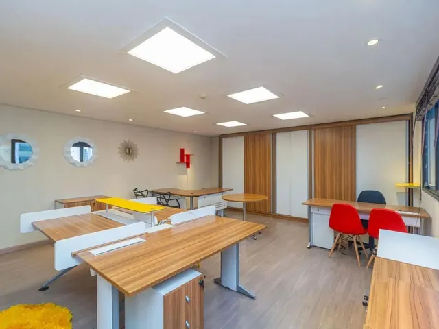 Sala para alugar, no bairro Vila Izabel em Curitiba
