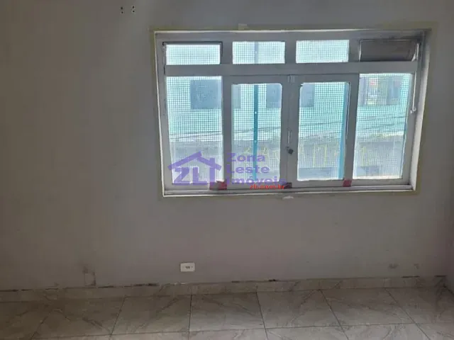 Sala com 239m², para alugar, no bairro Jardim Adutora em São Paulo