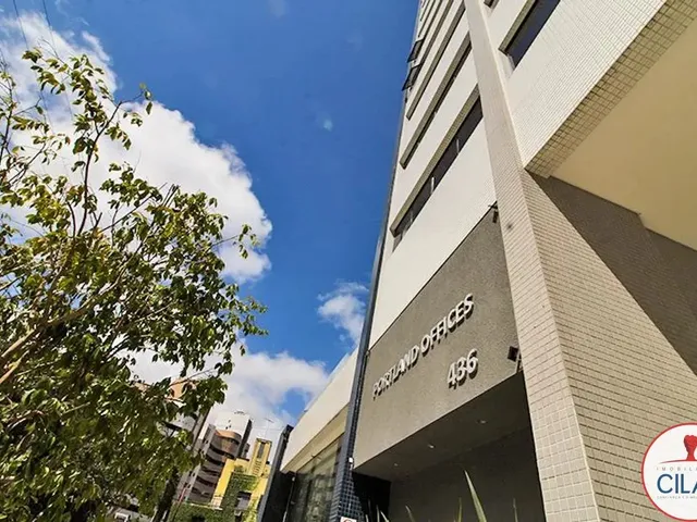 Sala para alugar, no bairro Água Verde em Curitiba