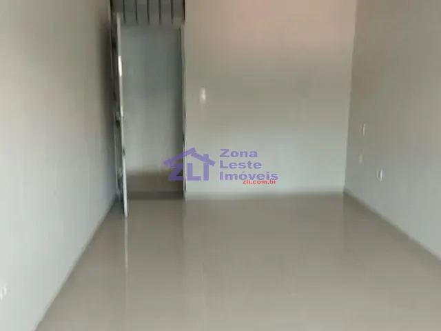 Sala com 15m², para alugar, no bairro Penha de França em São Paulo
