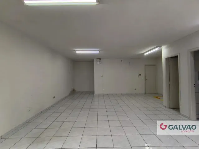 Sala para alugar, no bairro Portão em Curitiba
