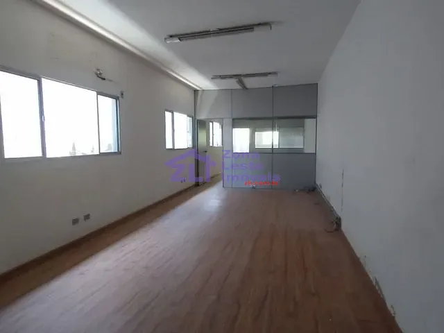 Sala com 440m², para alugar, no bairro Belenzinho em São Paulo