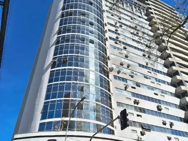 Sala à venda, no bairro Centro em Curitiba