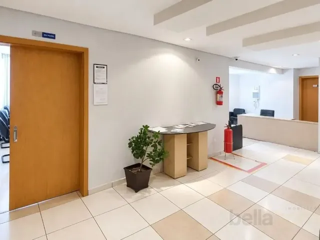 Sala à venda, no bairro Centro em Curitiba