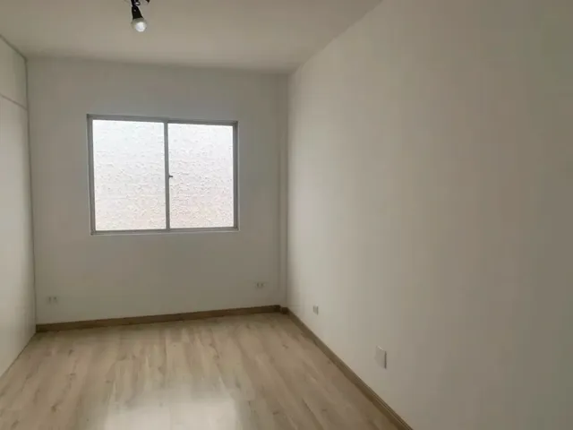 Sala para alugar, no bairro Centro em Curitiba