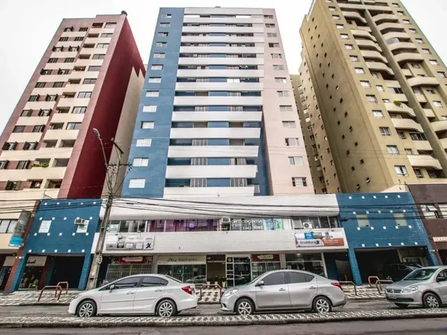 Sala à venda, no bairro Água Verde em Curitiba