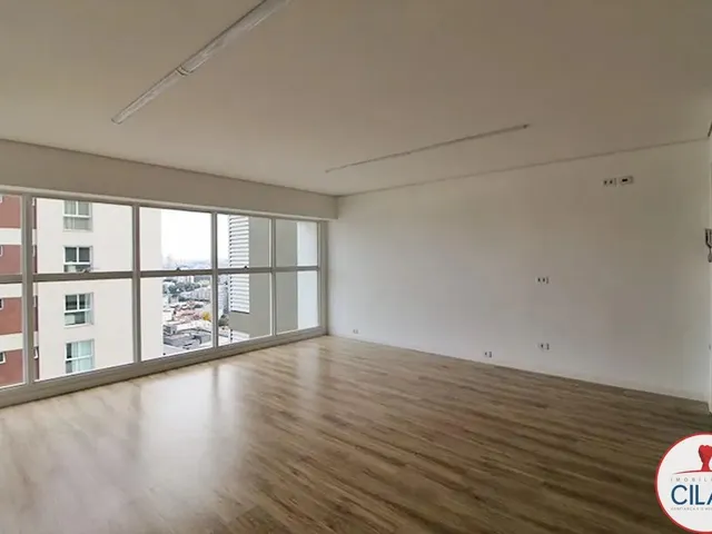 Sala para alugar, no bairro Vila Izabel em Curitiba
