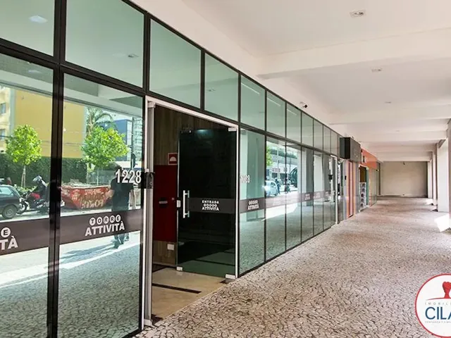 Sala para alugar, no bairro Vila Izabel em Curitiba