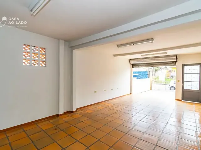 Sala para alugar, no bairro Cajuru em Curitiba