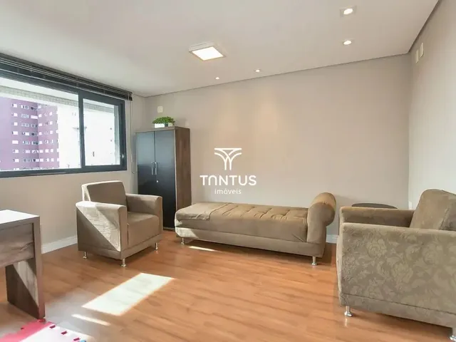 Sala à venda, no bairro Bigorrilho em Curitiba