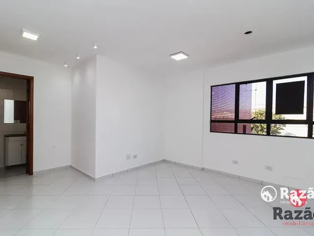 Sala para alugar, no bairro Portão em Curitiba
