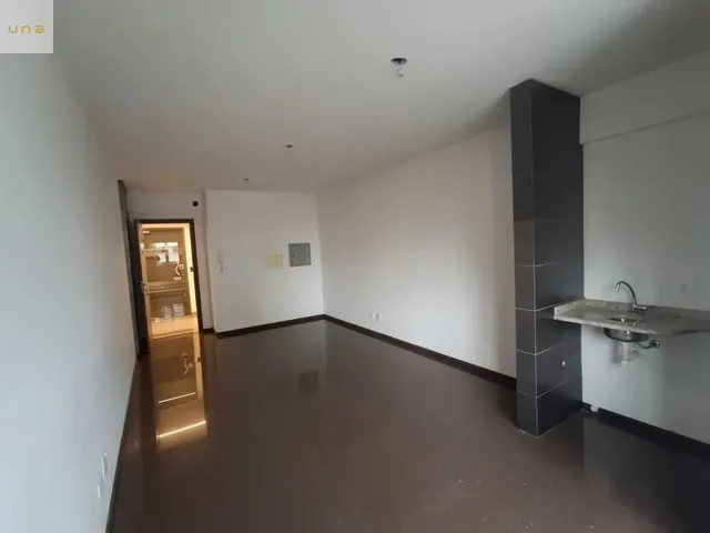 Sala para alugar, no bairro Água Verde em Curitiba