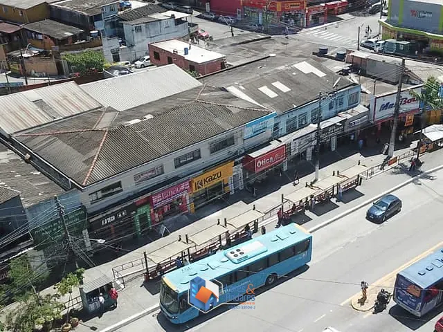 Prédio com 276m², à venda, no bairro Jardim Santa Tereza em Embu Das Artes