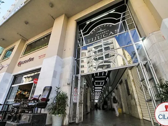 Sala para alugar, no bairro Centro em Curitiba