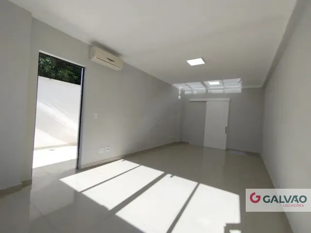 Sala para alugar, no bairro São Francisco em Curitiba