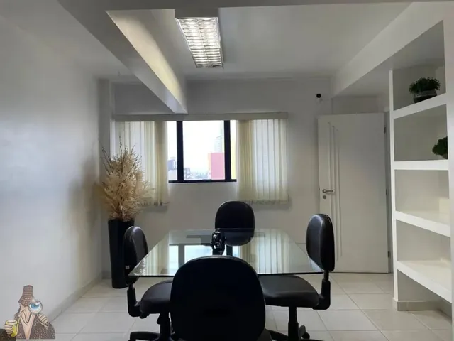 Sala para alugar, no bairro Centro em Curitiba