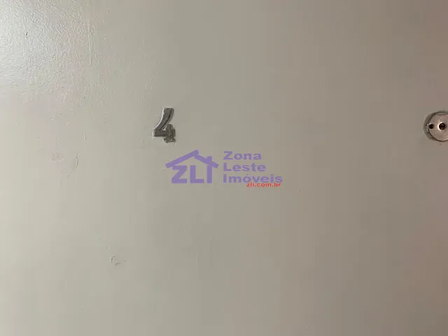 Sala com 38m², para alugar, no bairro Vila Carrão em São Paulo