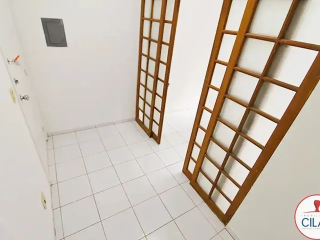 Sala à venda, no bairro Centro em Curitiba