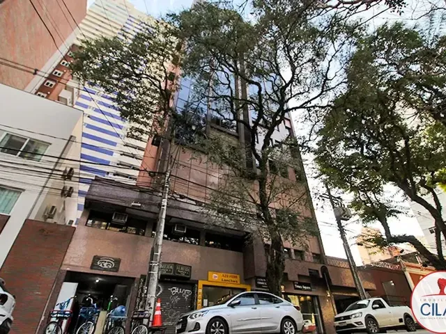 Sala à venda, no bairro Centro em Curitiba