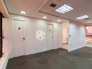 Foto do Sala-Conjunto comercial para venda em Chácara Santo Antônio (Zona Sul), 186m²