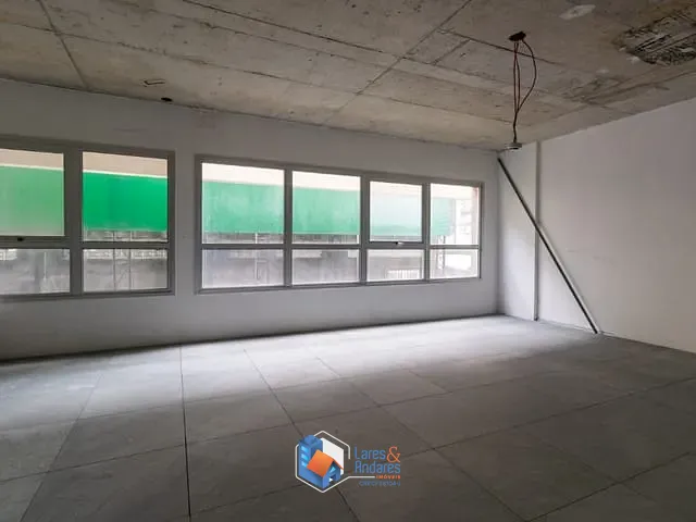Sala com 100m², à venda, no bairro Sumarezinho em São Paulo
