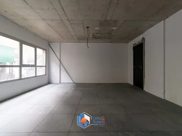Sala com 100m², à venda, no bairro Sumarezinho em São Paulo