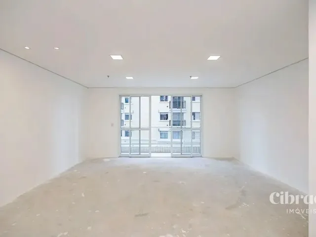Sala para alugar, no bairro Água Verde em Curitiba