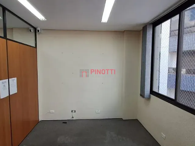 Sala para alugar, no bairro Nova Petrópolis em São Bernardo do Campo
